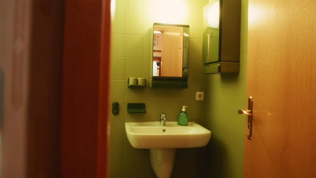 Anker Hotel Arneburg Buitenkant foto